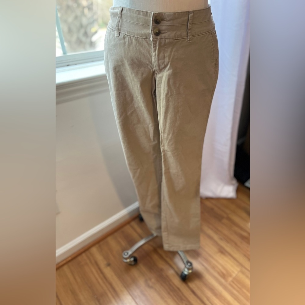 American Eagle Women Low Rise Zip Front Side Pockets Size 8